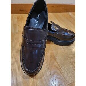 NEW Kenneth Cole Reaction Marge Women’s Loafers Burgundy Patent 8.5 M – No Box